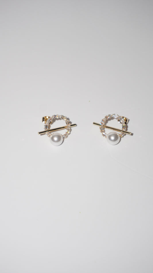 Golden Halo Pearl Studs