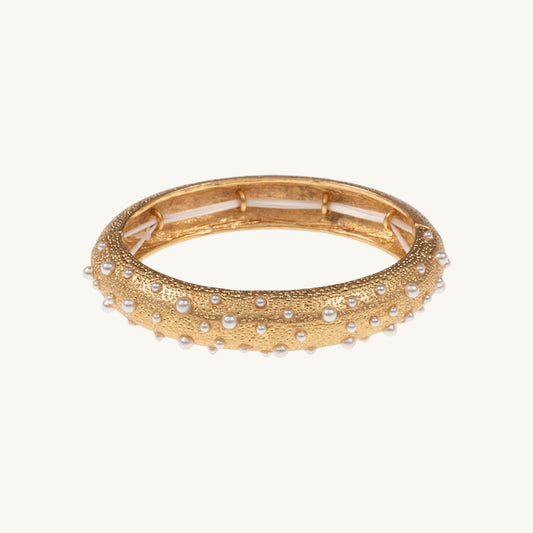 Golden Pearl Embrace